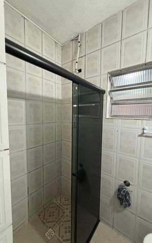 Casa para alugar com 80m², 2 quartos e sem vagaBanheiro