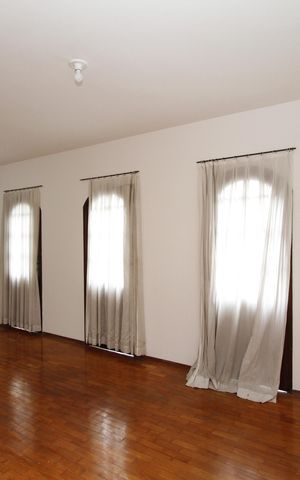 Apartamento para alugar com 140m², 3 quartos e 2 vagasSala
