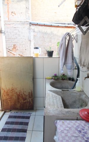 Casa à venda com 360m², 2 quartos e sem vagaÁrea de Serviço