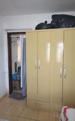 Casa à venda com 360m², 2 quartos e sem vagaQuarto 2