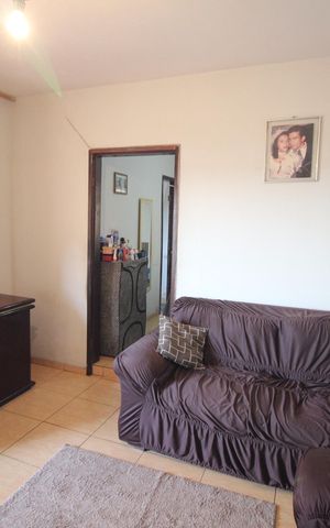 Casa à venda com 360m², 2 quartos e sem vagaSala