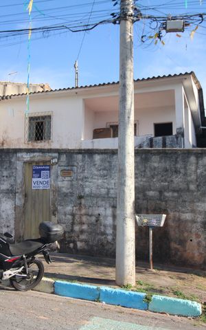 Casa à venda com 360m², 2 quartos e sem vagaFachada 