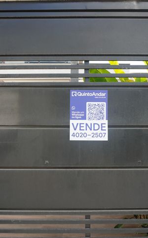Casa de condomínio à venda com 134m², 2 quartos e 2 vagasFachada