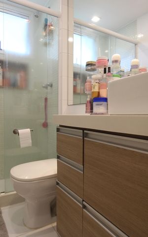 Apartamento à venda com 92m², 3 quartos e 2 vagasBanheiro da suíte 