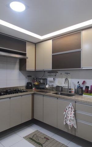 Apartamento à venda com 92m², 3 quartos e 2 vagasCozinha