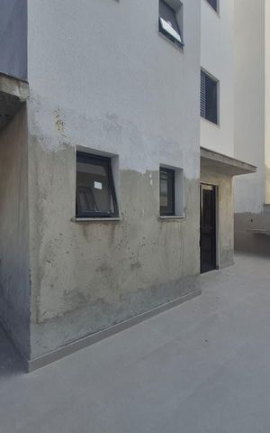 Apartamento à venda com 102m², 2 quartos e 1 vaga