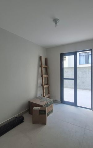 Apartamento à venda com 102m², 2 quartos e 1 vaga