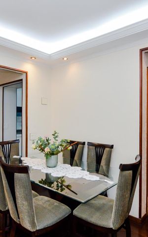 Apartamento à venda com 82m², 3 quartos e 1 vagaSala