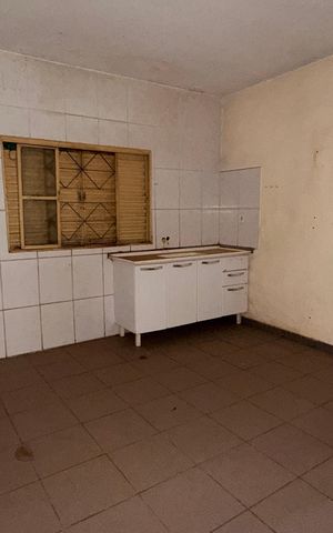 Casa para alugar com 150m², 2 quartos e 2 vagasCozinha