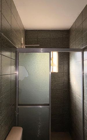 Casa para alugar com 150m², 2 quartos e 2 vagasBanheiro