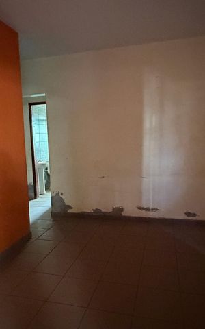 Casa para alugar com 150m², 2 quartos e 2 vagasSala