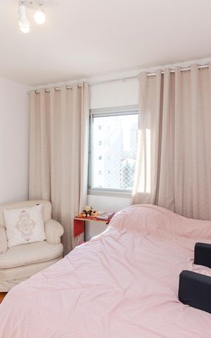 Apartamento para alugar com 140m², 3 quartos e 2 vagas Apartamento para alugar com 140m², 3 quartos e 2 vagasQuarto 2
