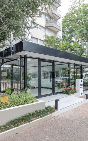 Apartamento para alugar com 140m², 3 quartos e 2 vagas Apartamento para alugar com 140m², 3 quartos e 2 vagasFachada