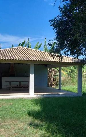 Casa de condomínio para alugar com 350m², 4 quartos e 6 vagas Casa de condomínio para alugar com 350m², 4 quartos e 6 vagasÁrea externa