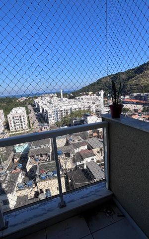 Apartamento à venda com 100m², 2 quartos e 1 vaga Apartamento à venda com 100m², 2 quartos e 1 vagaVaranda