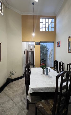 Casa à venda com 210m², 3 quartos e 2 vagas Casa à venda com 210m², 3 quartos e 2 vagasSala 2