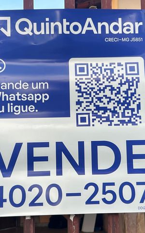Casa à venda com 210m², 3 quartos e 2 vagas Casa à venda com 210m², 3 quartos e 2 vagasPlaca QuintoAndar