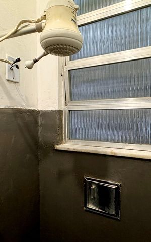 Apartamento à venda com 27m², 1 quarto e sem vaga Apartamento à venda com 27m², 1 quarto e sem vagaBanheiro