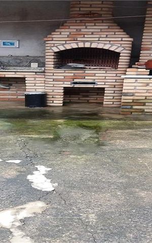 Casa à venda com 150m², 2 quartos e 3 vagas