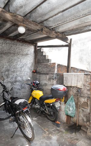 Casa à venda com 90m², 3 quartos e 2 vagas Casa à venda com 90m², 3 quartos e 2 vagasGaragem