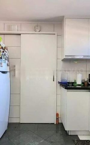 Casa à venda com 128m², 3 quartos e 4 vagas