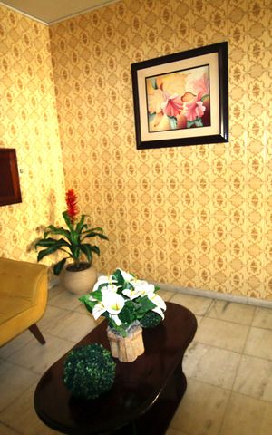 Apartamento à venda com 72m², 2 quartos e sem vagaHall de entrada