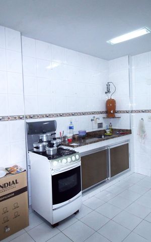 Apartamento à venda com 72m², 2 quartos e sem vagaCozinha