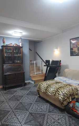 Casa à venda com 96m², 3 quartos e 2 vagasSala