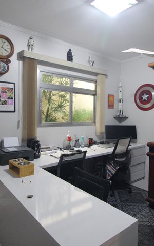 Casa à venda com 96m², 3 quartos e 2 vagasEscritório