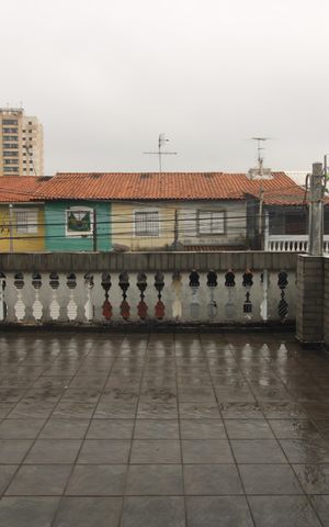 Casa à venda com 96m², 3 quartos e 2 vagasVaranda da suíte