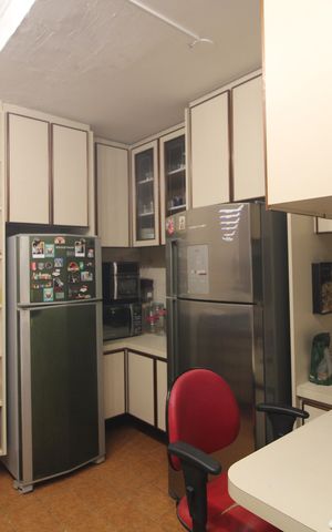 Casa à venda com 96m², 3 quartos e 2 vagasCozinha