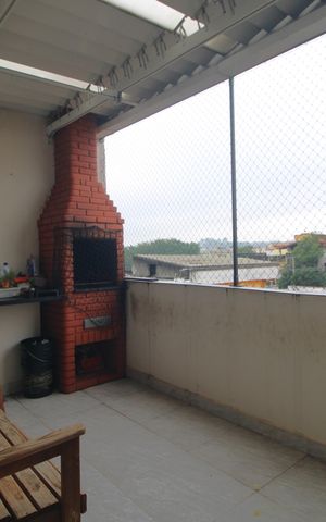 Casa à venda com 96m², 3 quartos e 2 vagasChurrasqueira