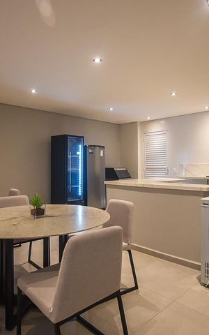 Apartamento à venda com 110m², 3 quartos e 2 vagas Apartamento à venda com 110m², 3 quartos e 2 vagasCozinha Auxiliar