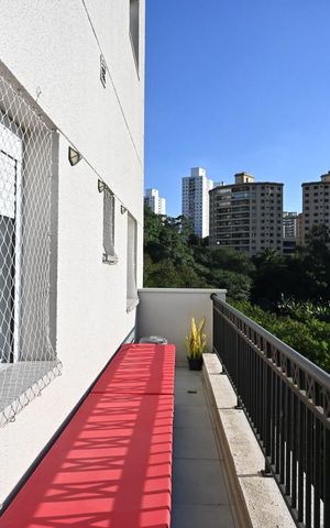 Apartamento à venda com 110m², 3 quartos e 2 vagasVaranda