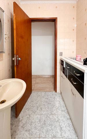 Casa para alugar com 114m², 3 quartos e 1 vaga Casa para alugar com 114m², 3 quartos e 1 vagaBanheiro Social 2