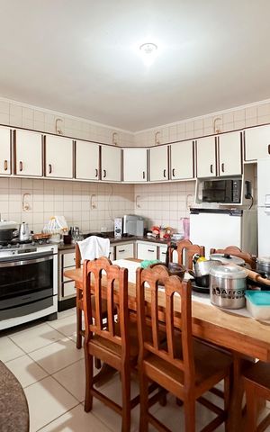 Casa para alugar com 114m², 3 quartos e 1 vaga Casa para alugar com 114m², 3 quartos e 1 vagaCozinha