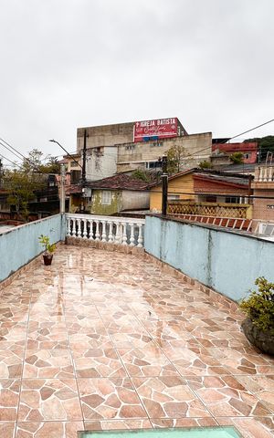 Casa para alugar com 114m², 3 quartos e 1 vaga Casa para alugar com 114m², 3 quartos e 1 vagaSacada do Quarto 1