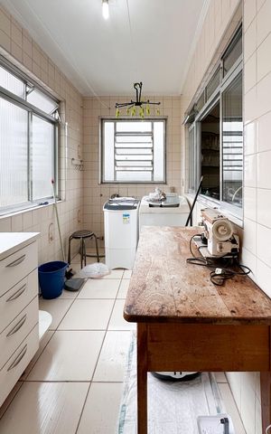 Casa para alugar com 114m², 3 quartos e 1 vaga Casa para alugar com 114m², 3 quartos e 1 vagaÁrea de Serviço