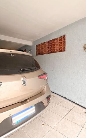Casa para alugar com 114m², 3 quartos e 1 vaga Casa para alugar com 114m², 3 quartos e 1 vagaGaragem