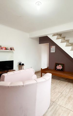 Casa para alugar com 114m², 3 quartos e 1 vaga Casa para alugar com 114m², 3 quartos e 1 vagaSala