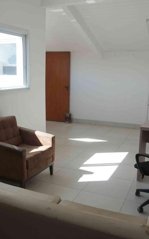 Casa de condomínio para alugar com 405m², 2 quartos e 4 vagasEscritório