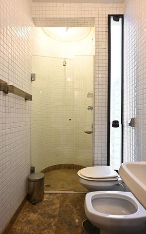 Apartamento à venda com 692m², 4 quartos e 4 vagasBanheiro