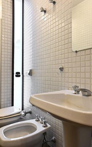 Apartamento à venda com 692m², 4 quartos e 4 vagasBanheiro