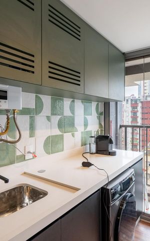 Apartamento à venda com 107m², 3 quartos e 2 vagas Apartamento à venda com 107m², 3 quartos e 2 vagasÁrea de Serviço