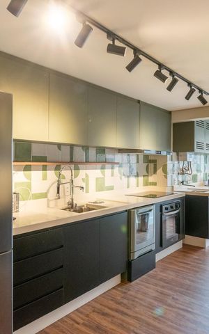 Apartamento à venda com 107m², 3 quartos e 2 vagas Apartamento à venda com 107m², 3 quartos e 2 vagasCozinha