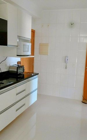 Apartamento à venda com 113m², 2 quartos e 2 vagas Apartamento à venda com 113m², 2 quartos e 2 vagasCozinha