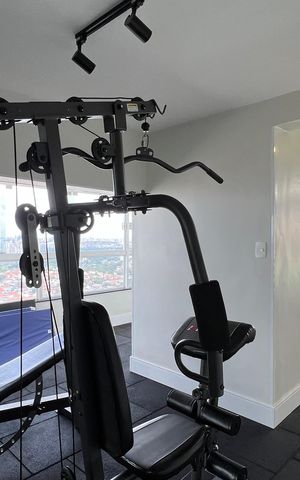 Apartamento à venda com 118m², 3 quartos e 2 vagas Apartamento à venda com 118m², 3 quartos e 2 vagasAcademia
