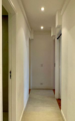 Apartamento à venda com 118m², 3 quartos e 2 vagas Apartamento à venda com 118m², 3 quartos e 2 vagasCorredor