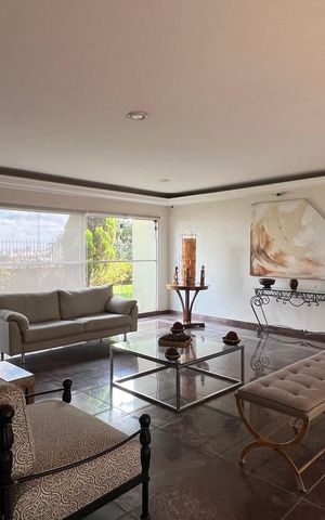 Apartamento à venda com 118m², 3 quartos e 2 vagas Apartamento à venda com 118m², 3 quartos e 2 vagasHall de entrada
