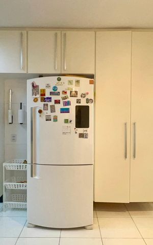 Apartamento à venda com 118m², 3 quartos e 2 vagas Apartamento à venda com 118m², 3 quartos e 2 vagasCozinha